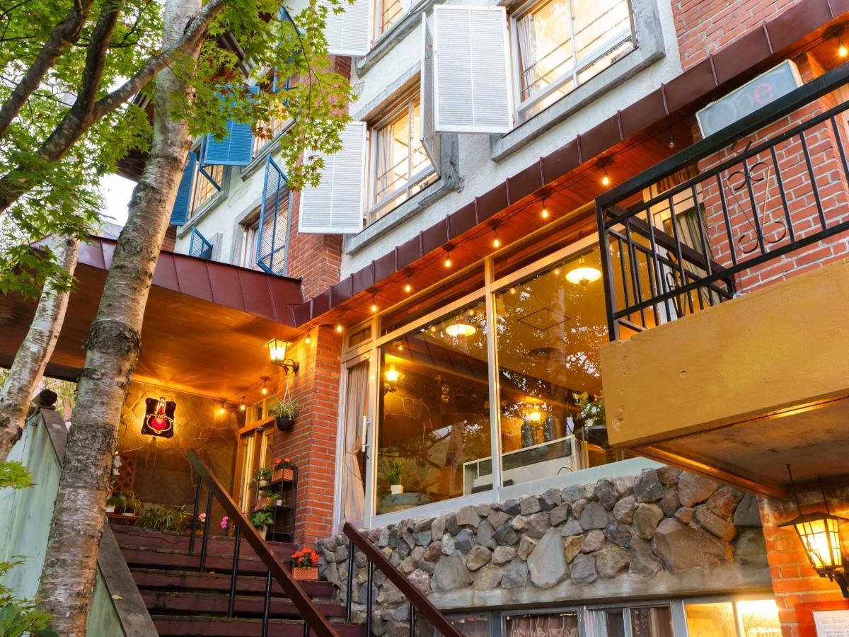 ヴィラ　アルペン 山ノ内町 エクステリア 写真