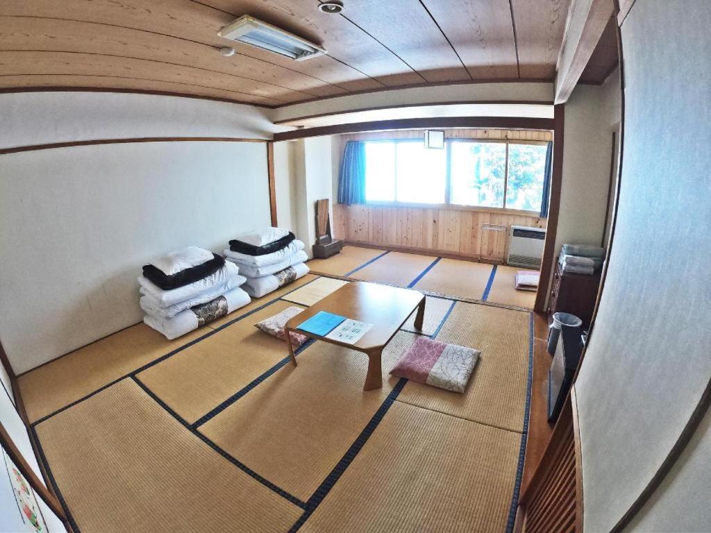 ヴィラ　アルペン 山ノ内町 エクステリア 写真
